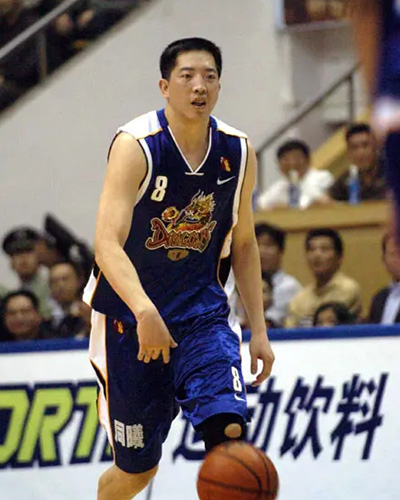 胡衛東